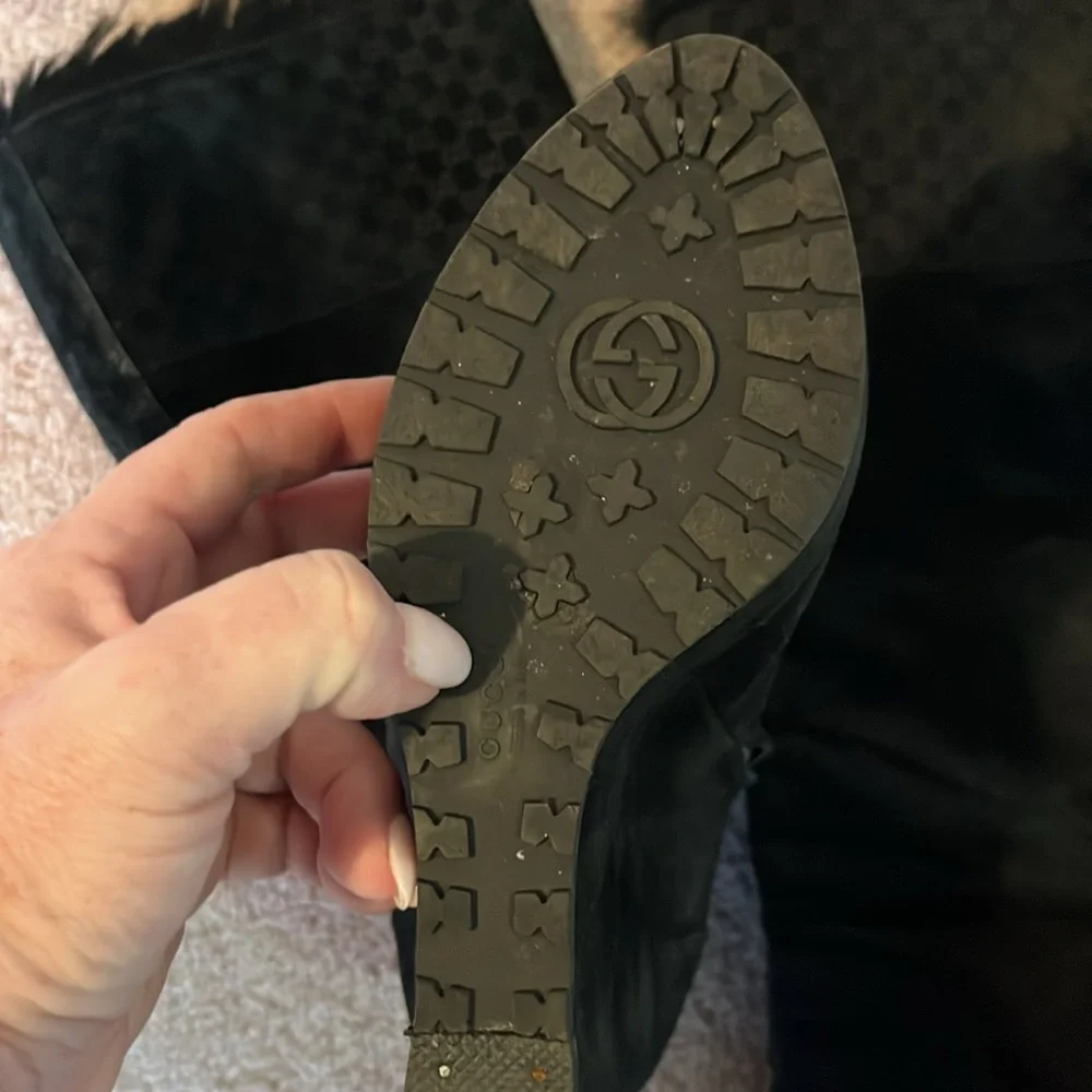 Gucci boots suede - Picture 3 of 3